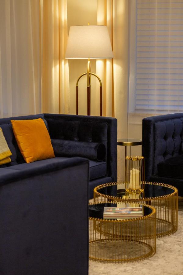 Royal Apartment Kopernika By Renters Prestige Varsovie Extérieur photo