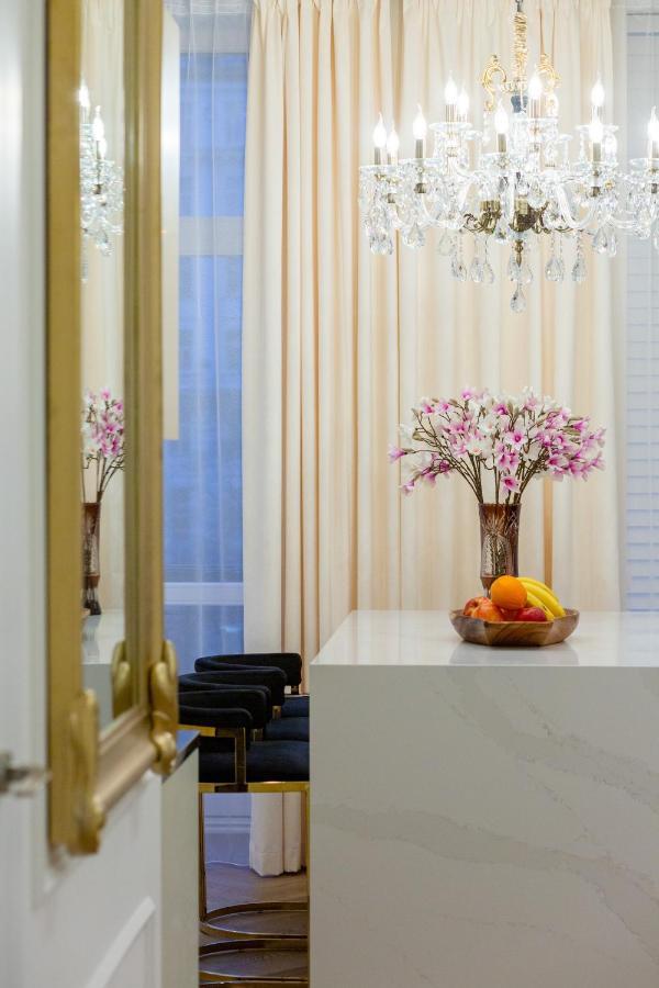 Royal Apartment Kopernika By Renters Prestige Varsovie Extérieur photo